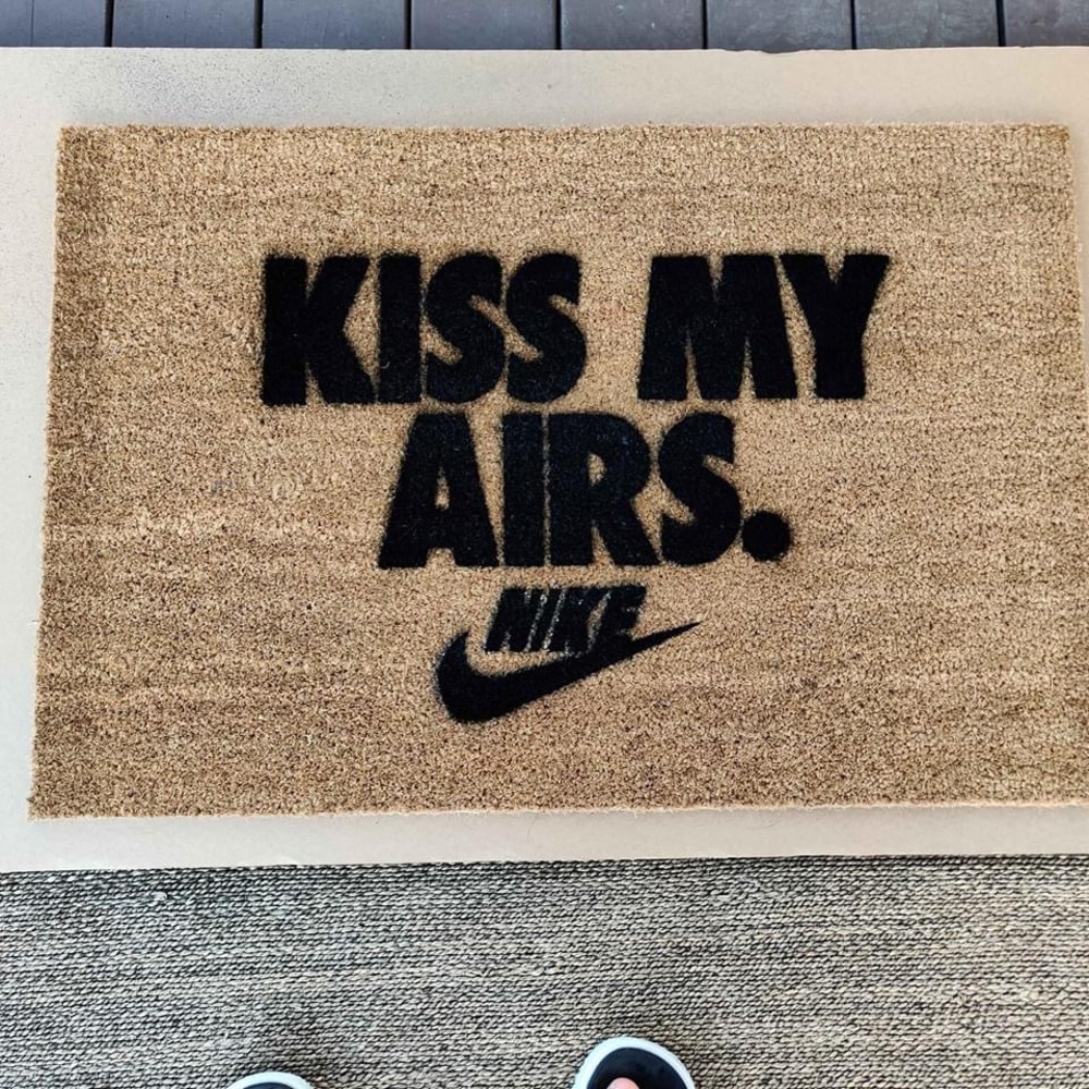 Kiss my airs door mat outdoor rug